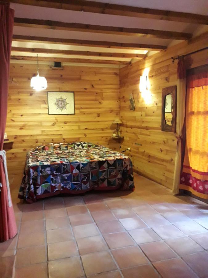 בית הארחה Eslida 	La Casa Del Teix מראה חיצוני תמונה
