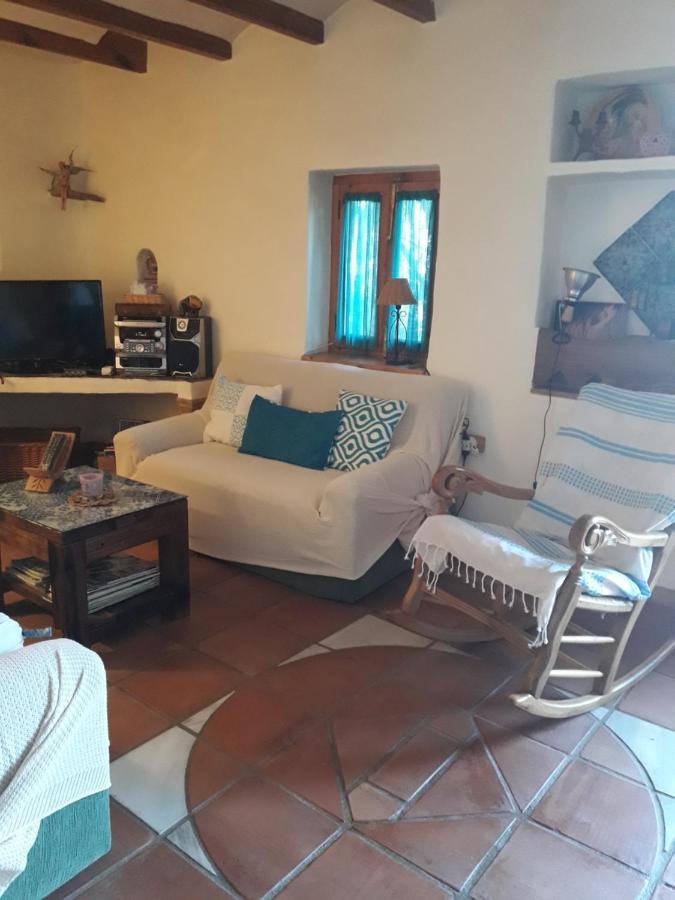 בית הארחה Eslida 	La Casa Del Teix מראה חיצוני תמונה